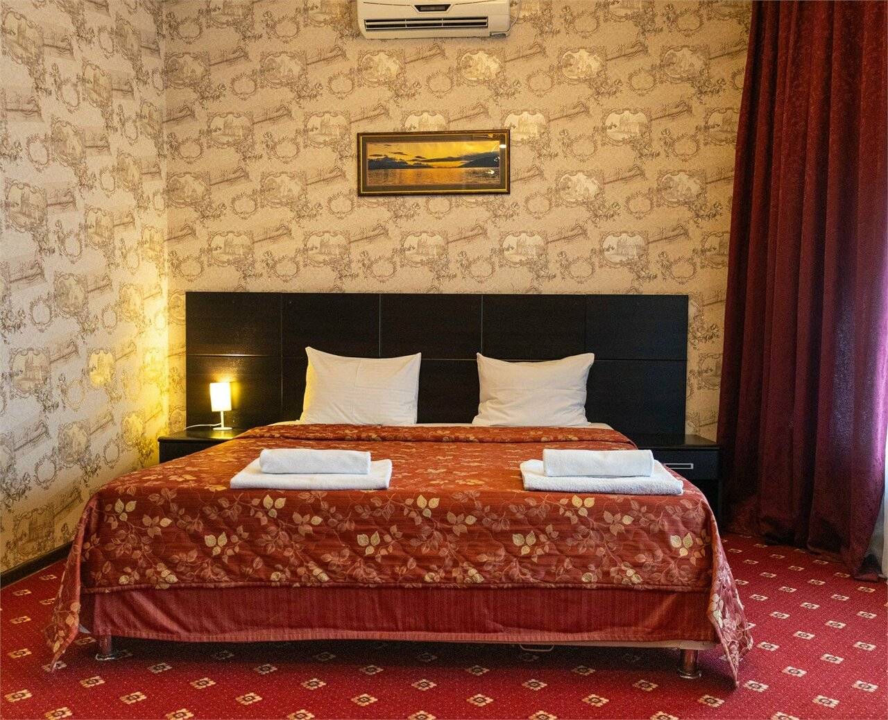 Фотографии номера Полулюкс в Гостинице Absolut Калуга