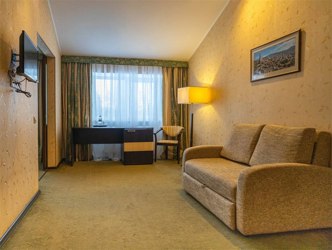 Номер семейный (Family room)